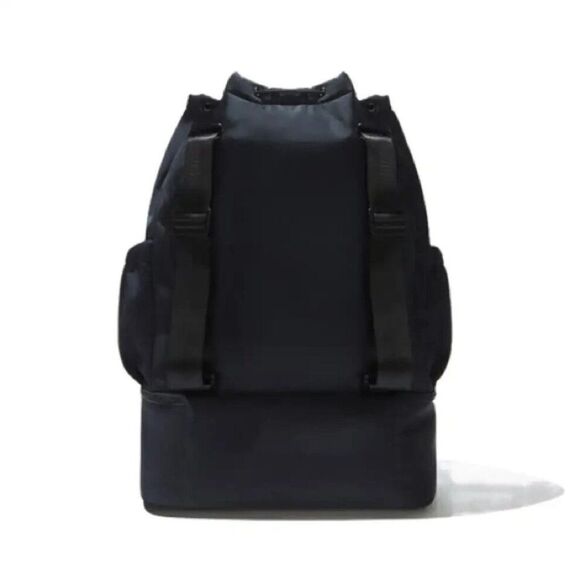 Beyond Yoga Convertible Gym Bag Backpack Black Water Resistant - Picture 5 of 9